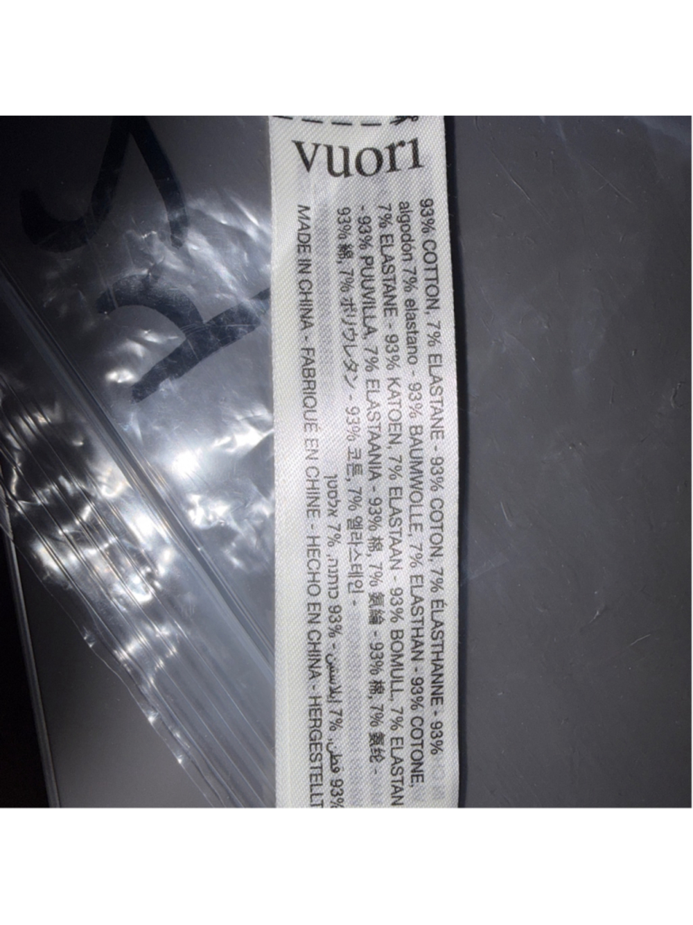 Vuori Short Sleeve Feather Classic Garment Dye Tee Light Blue Size Medium - Picture 6 of 10